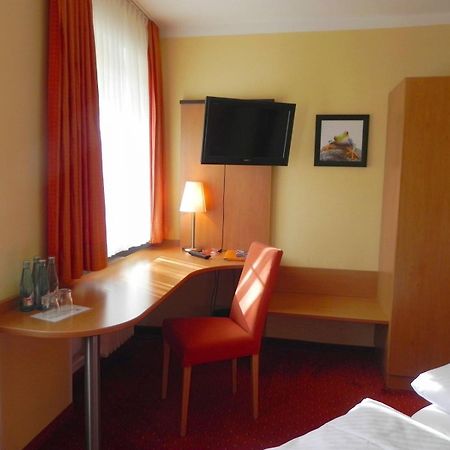 Hotel Schwanen ฟรอยเดนชตัดท์ ภายนอก รูปภาพ