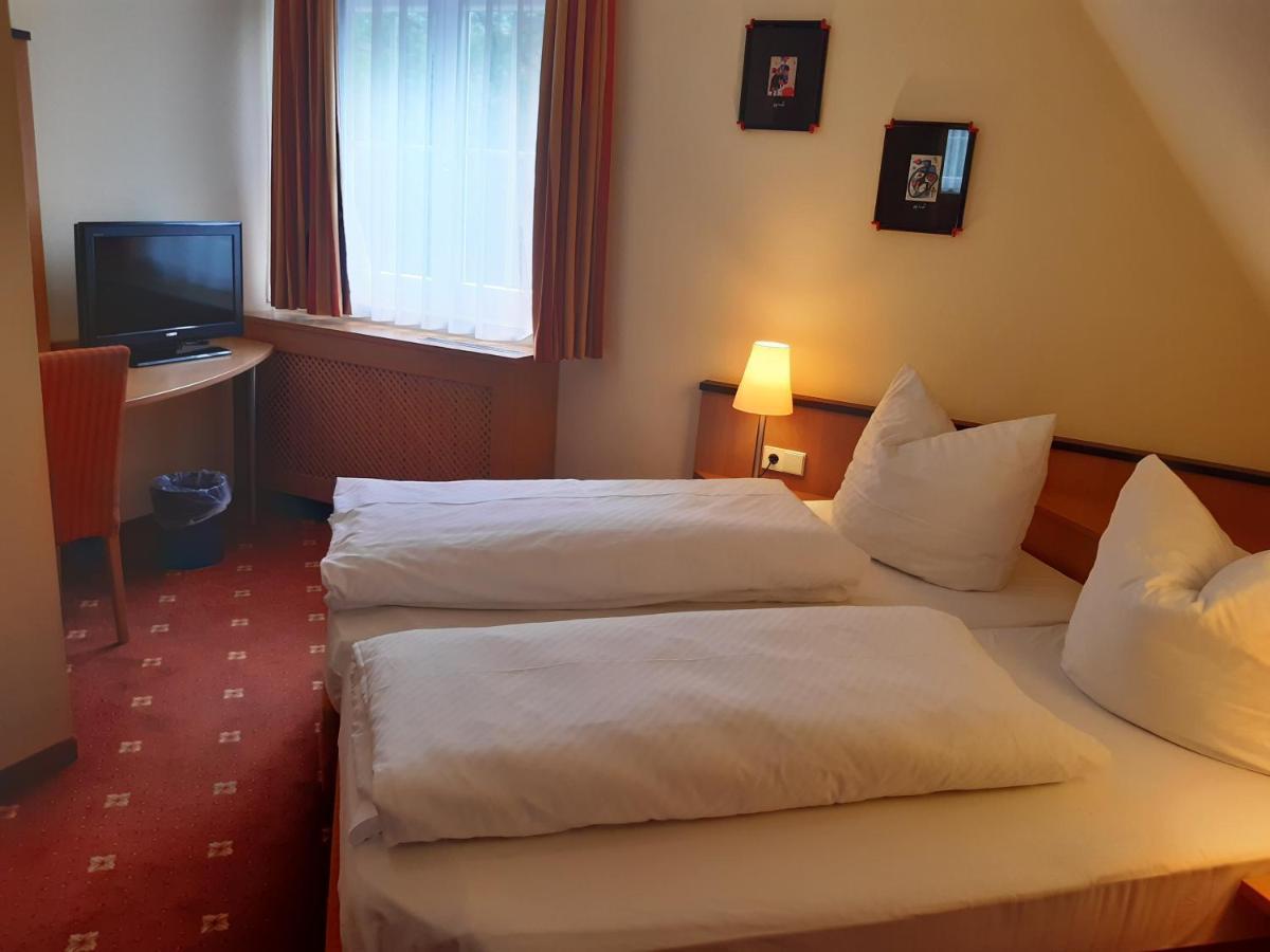 Hotel Schwanen ฟรอยเดนชตัดท์ ภายนอก รูปภาพ