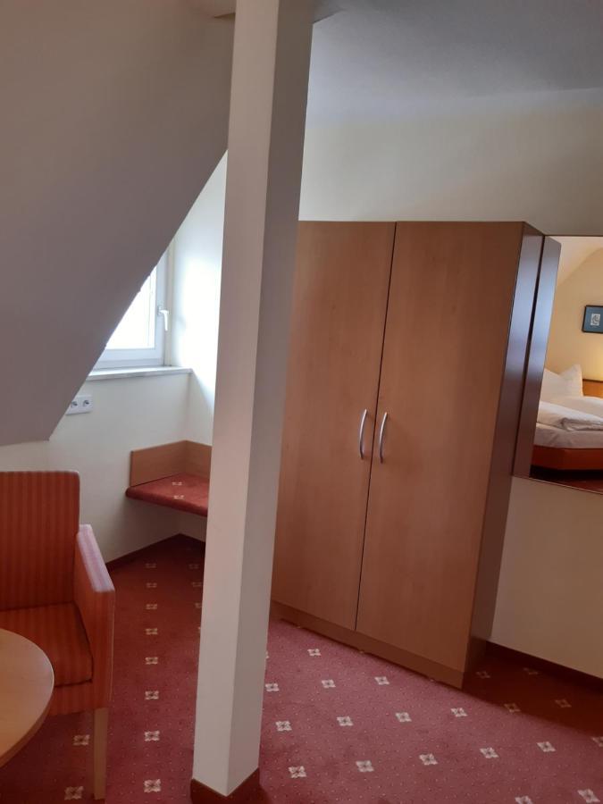 Hotel Schwanen ฟรอยเดนชตัดท์ ภายนอก รูปภาพ