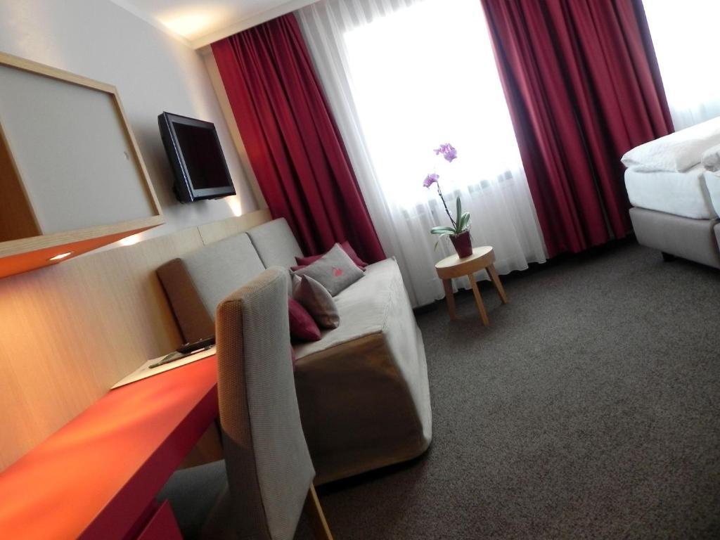 Hotel Schwanen ฟรอยเดนชตัดท์ ห้อง รูปภาพ