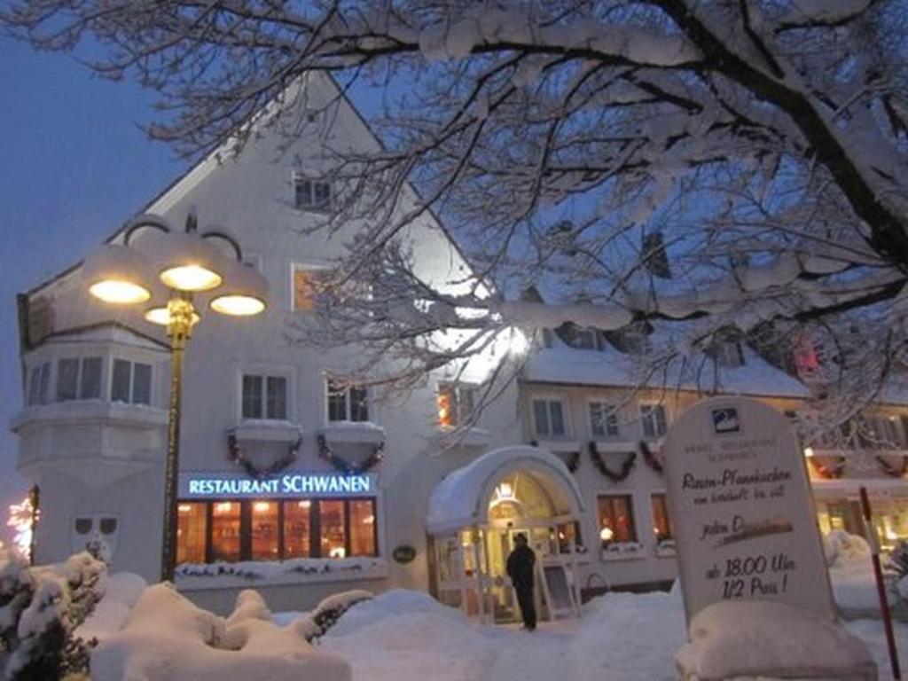 Hotel Schwanen ฟรอยเดนชตัดท์ ภายนอก รูปภาพ