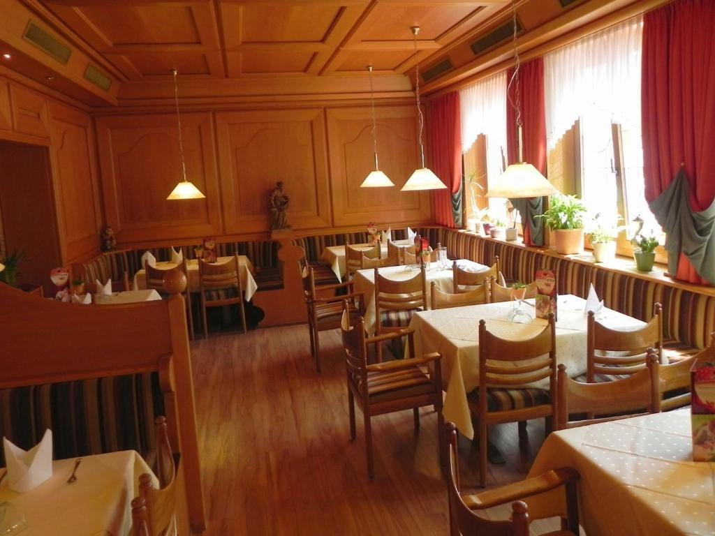 Hotel Schwanen ฟรอยเดนชตัดท์ ภายนอก รูปภาพ